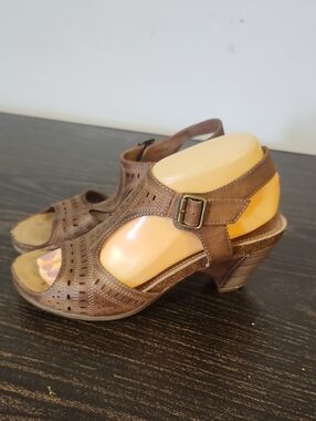 PIKOLINOS Heeled Leather Sandals Euro 39 US 8.5